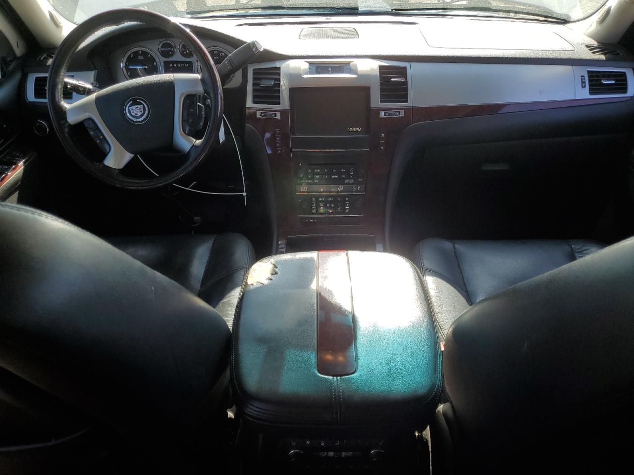 Cadillac Escalade Esv Luxury Image 5