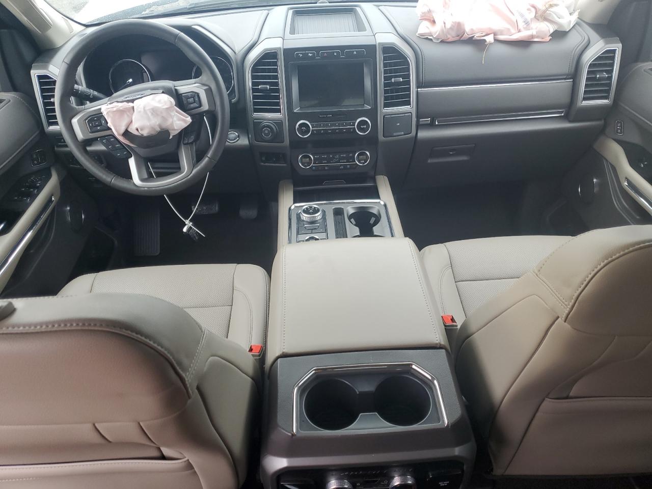 Ford Expedition Xlt Image 14