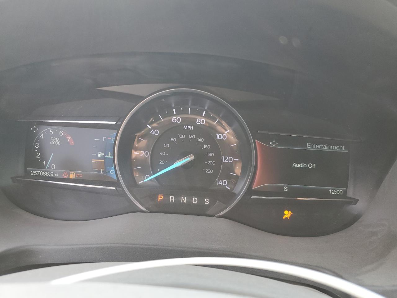 Ford Explorer Limited Image 6