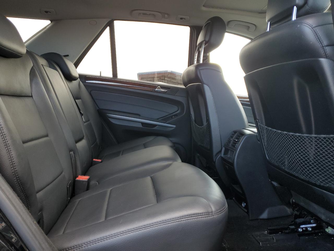 Mercedes-Benz M-Class 350 4matic Image 2