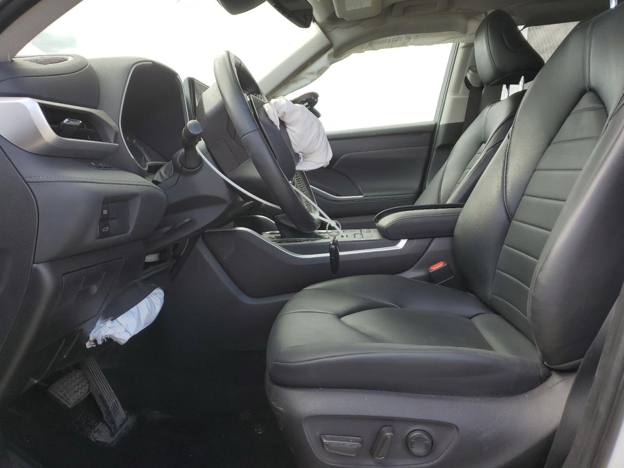 Toyota Highlander Xle Image 4