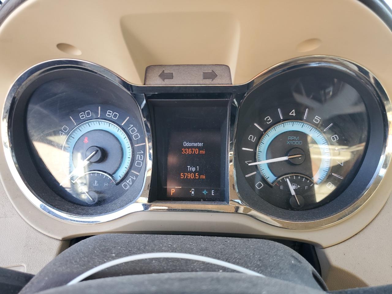 Buick LaCrosse Image 10