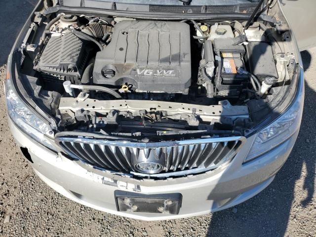 Buick LaCrosse Image 12