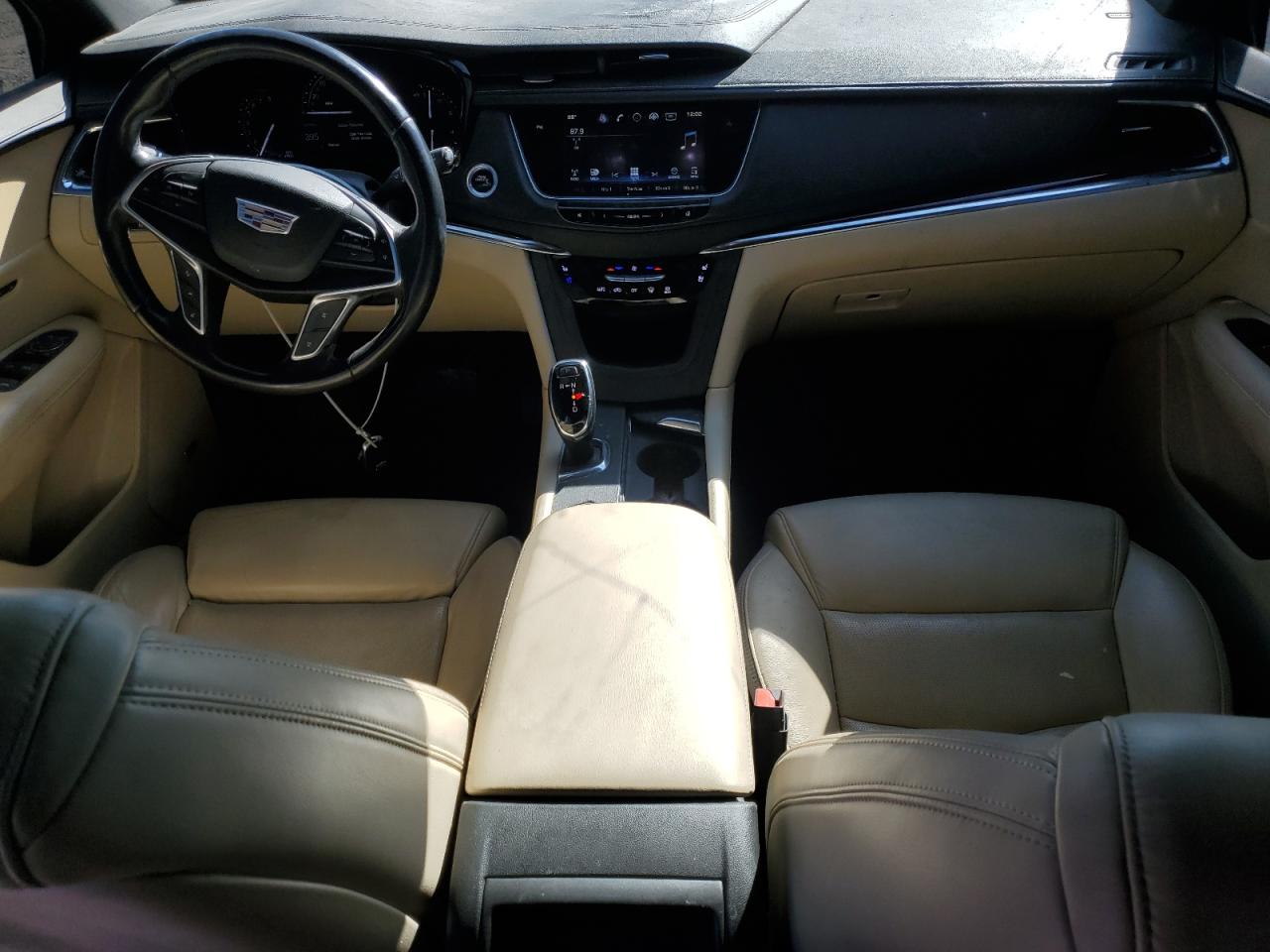 Cadillac XT5 Premium Luxury Image 5