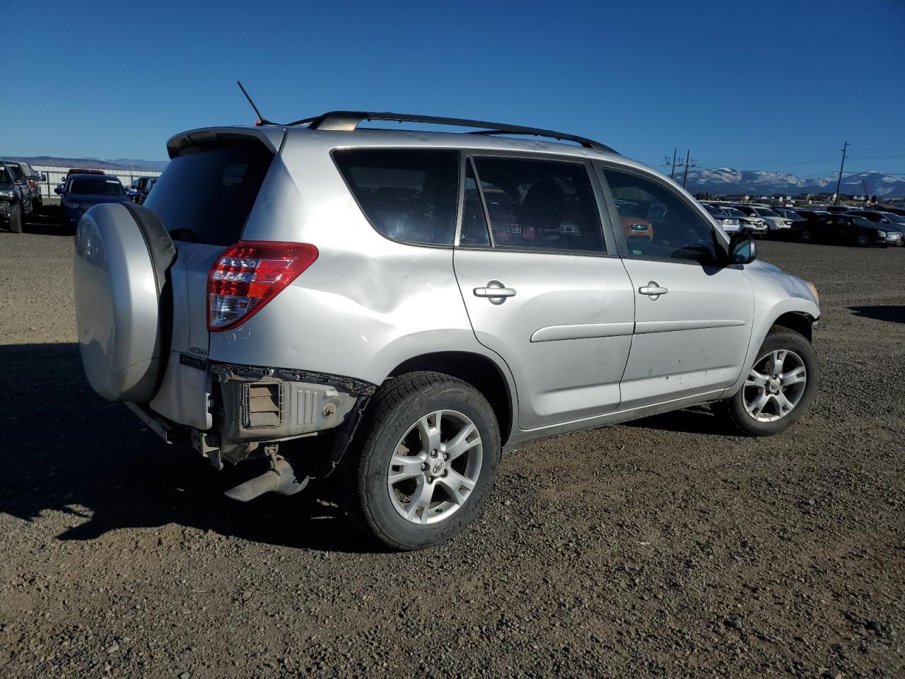 Toyota RAV4 Image 5