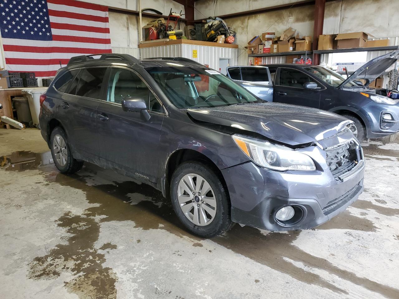 Subaru Outback 2.5i Premium Image 4