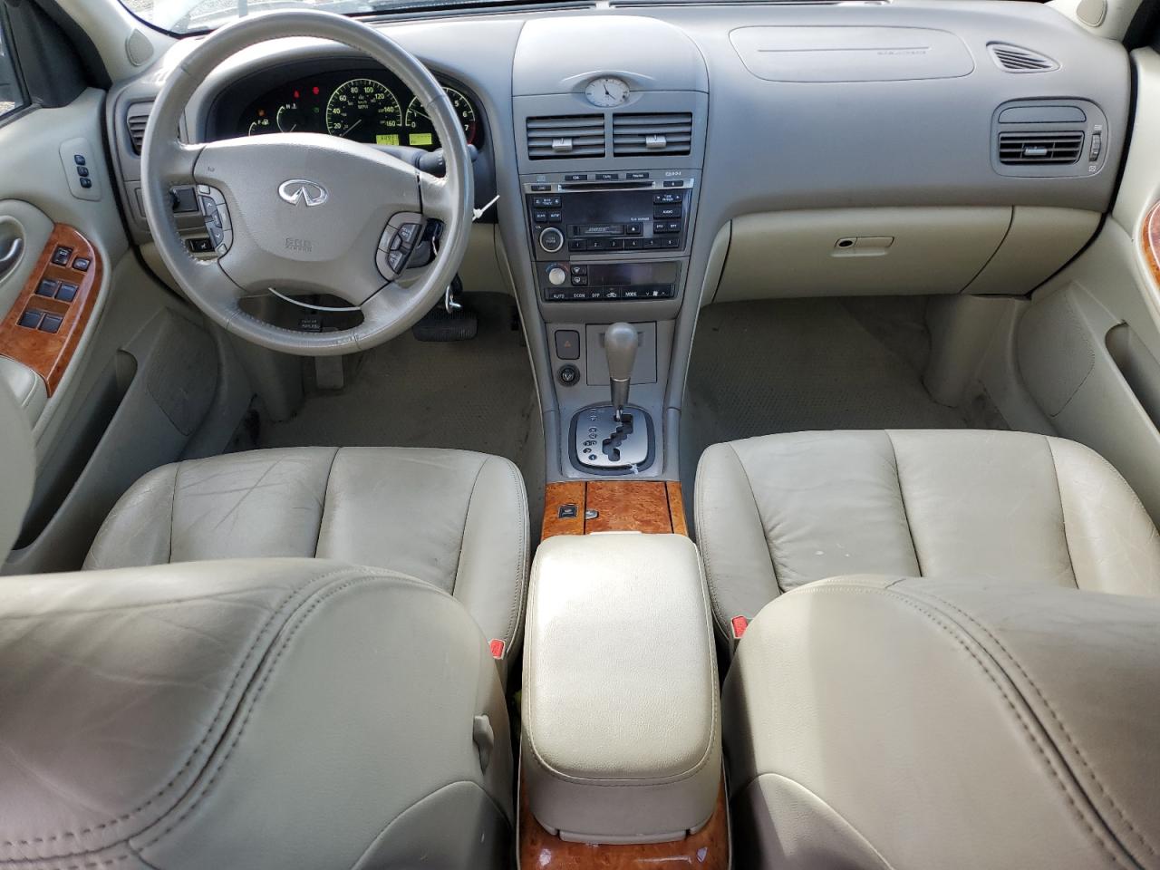 INFINITI I35 Image 10