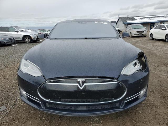 Tesla Model S 85d Image 6