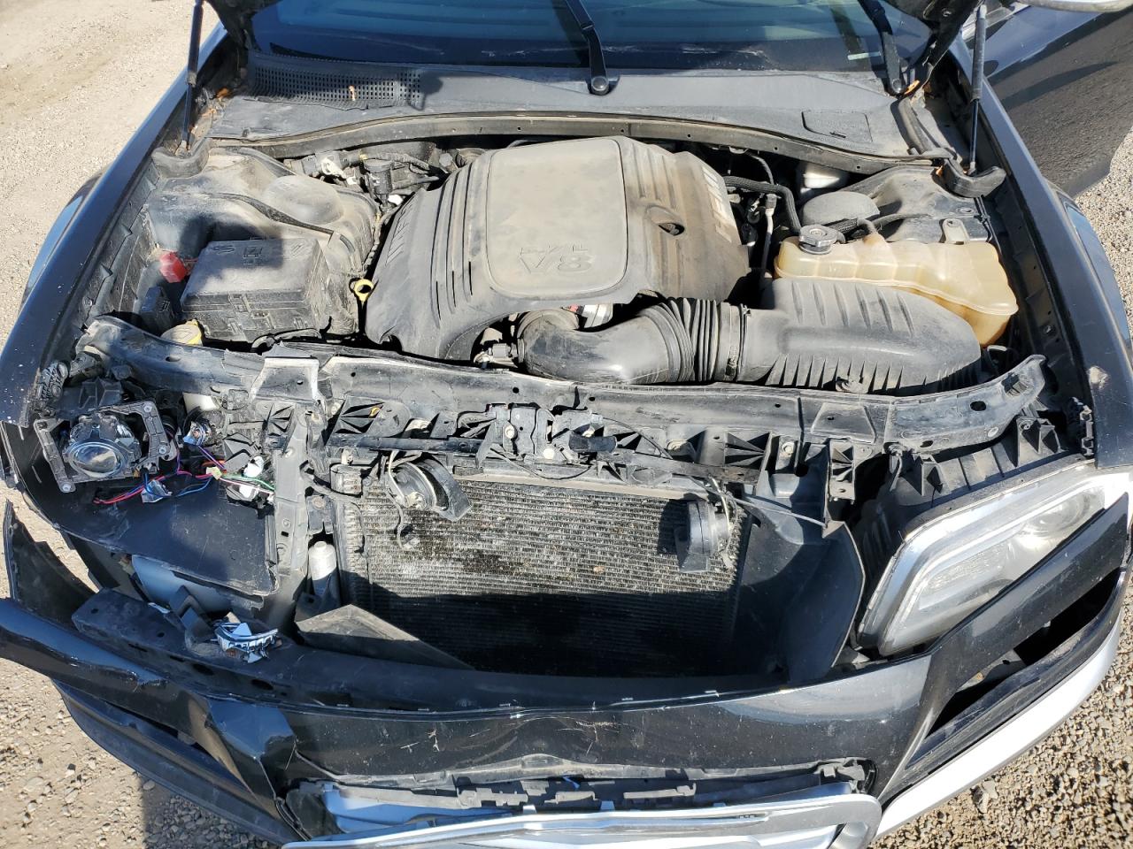 Chrysler 300 Luxury Image 4