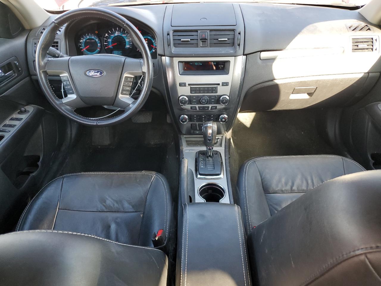 Ford Fusion Sel Image 8