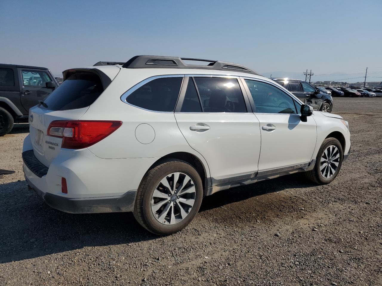 Subaru Outback 3.6r Limited Image 10