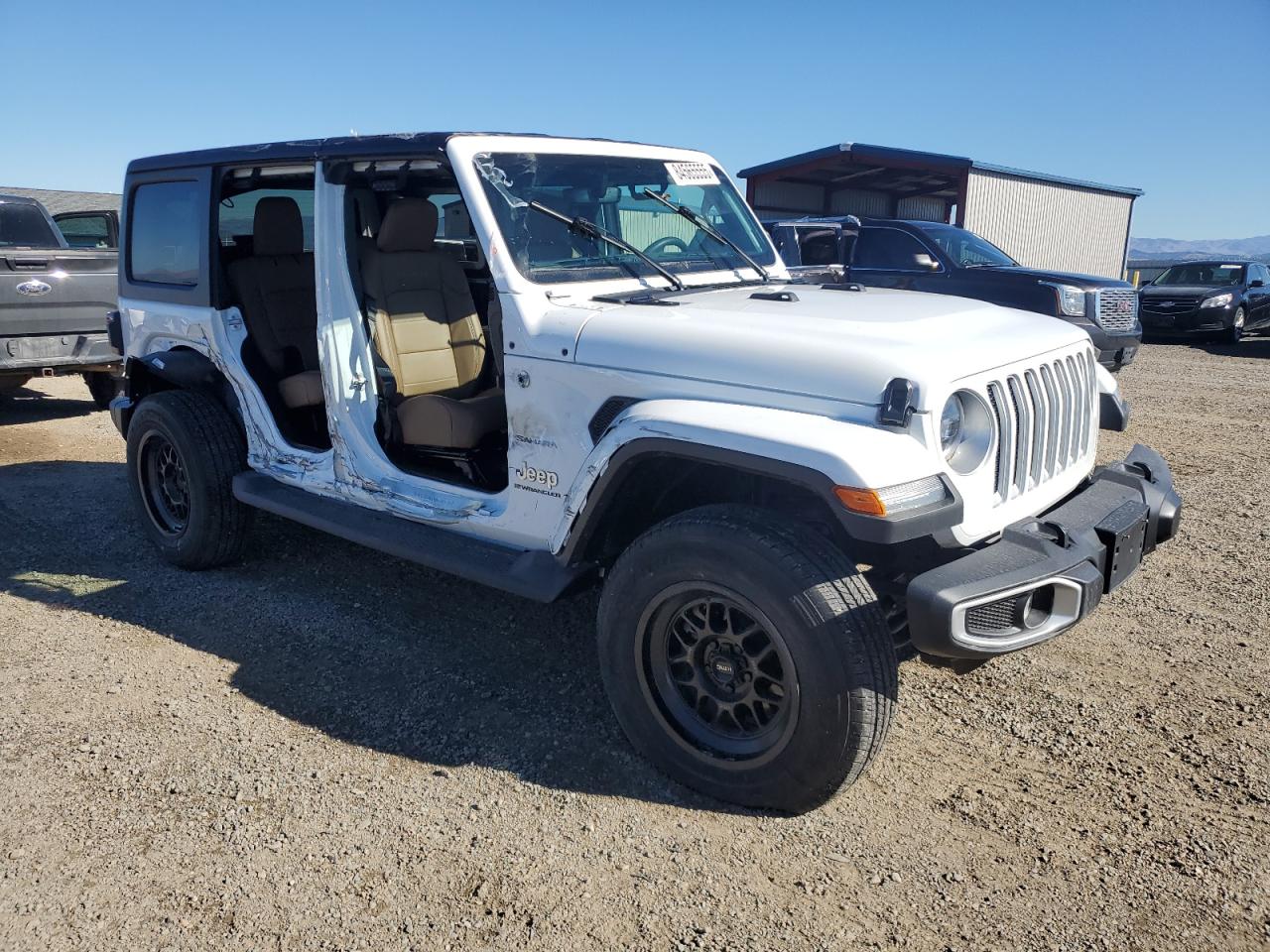 Jeep Wrangler Sahara Image 4
