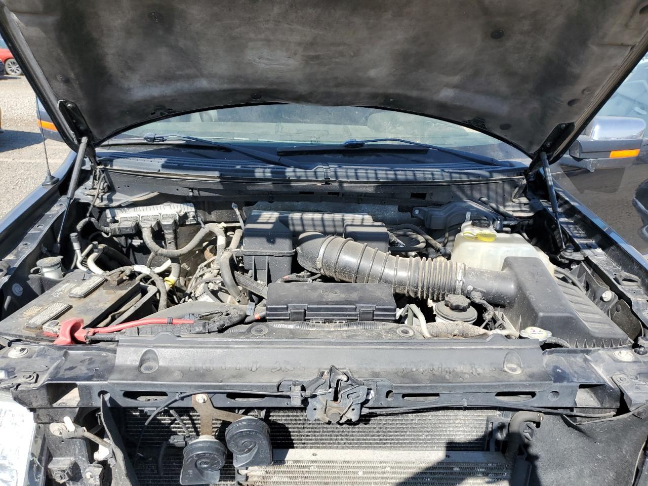 Ford F-150 Supercrew Image 9