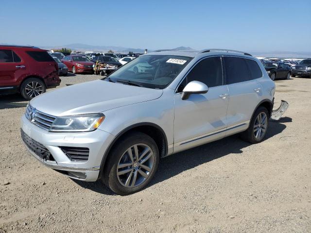  Salvage Volkswagen Touareg