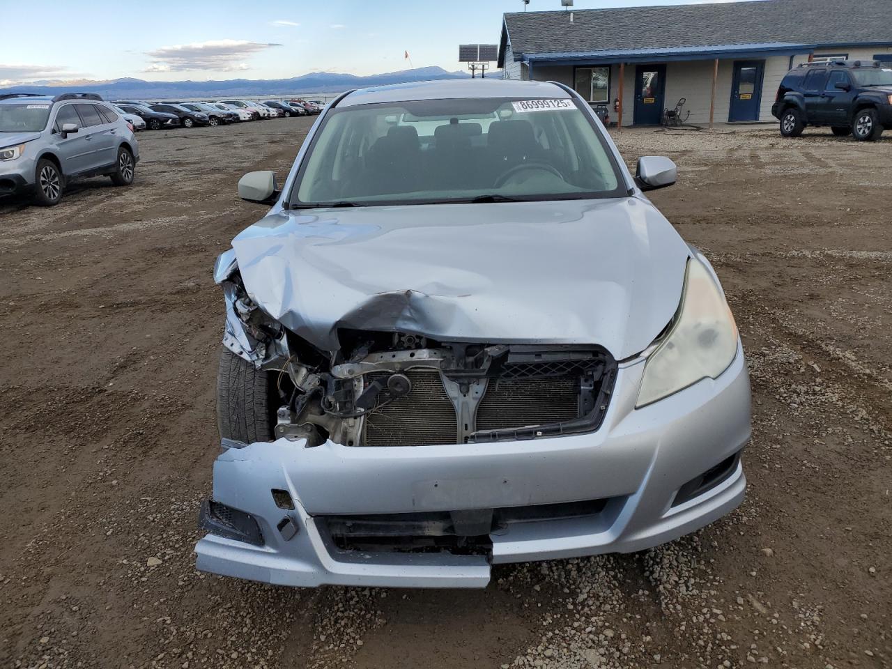 Subaru Legacy 2.5i Premium Image 3