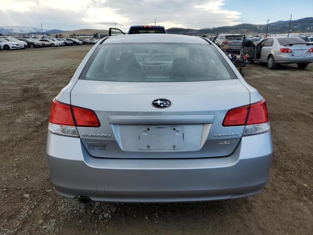 Subaru Legacy 2.5i Premium Image 6