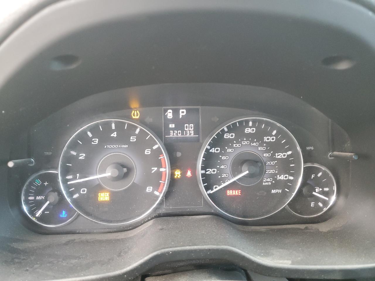 Subaru Legacy 2.5i Premium Image 13