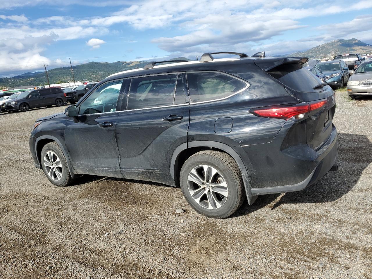 Toyota Highlander Xle Image 8