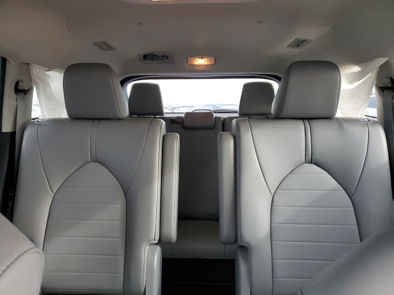 Toyota Highlander Xle Image 13