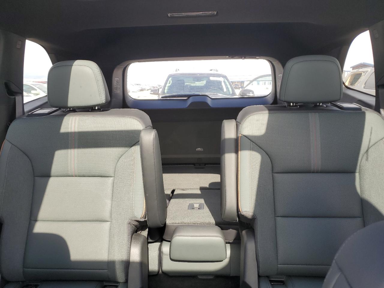 GMC Acadia At4 Image 4