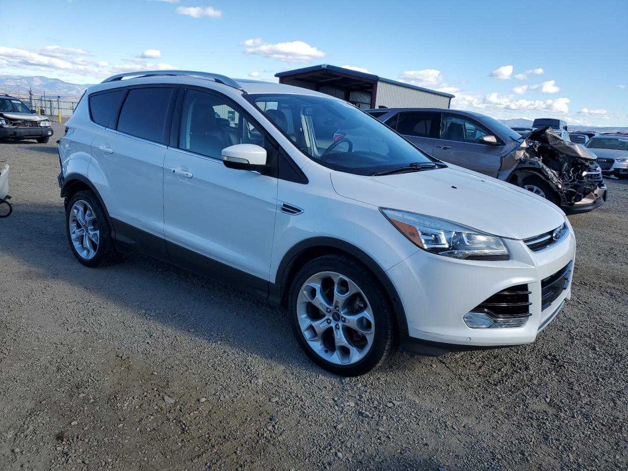 Ford Escape Titanium Image 12