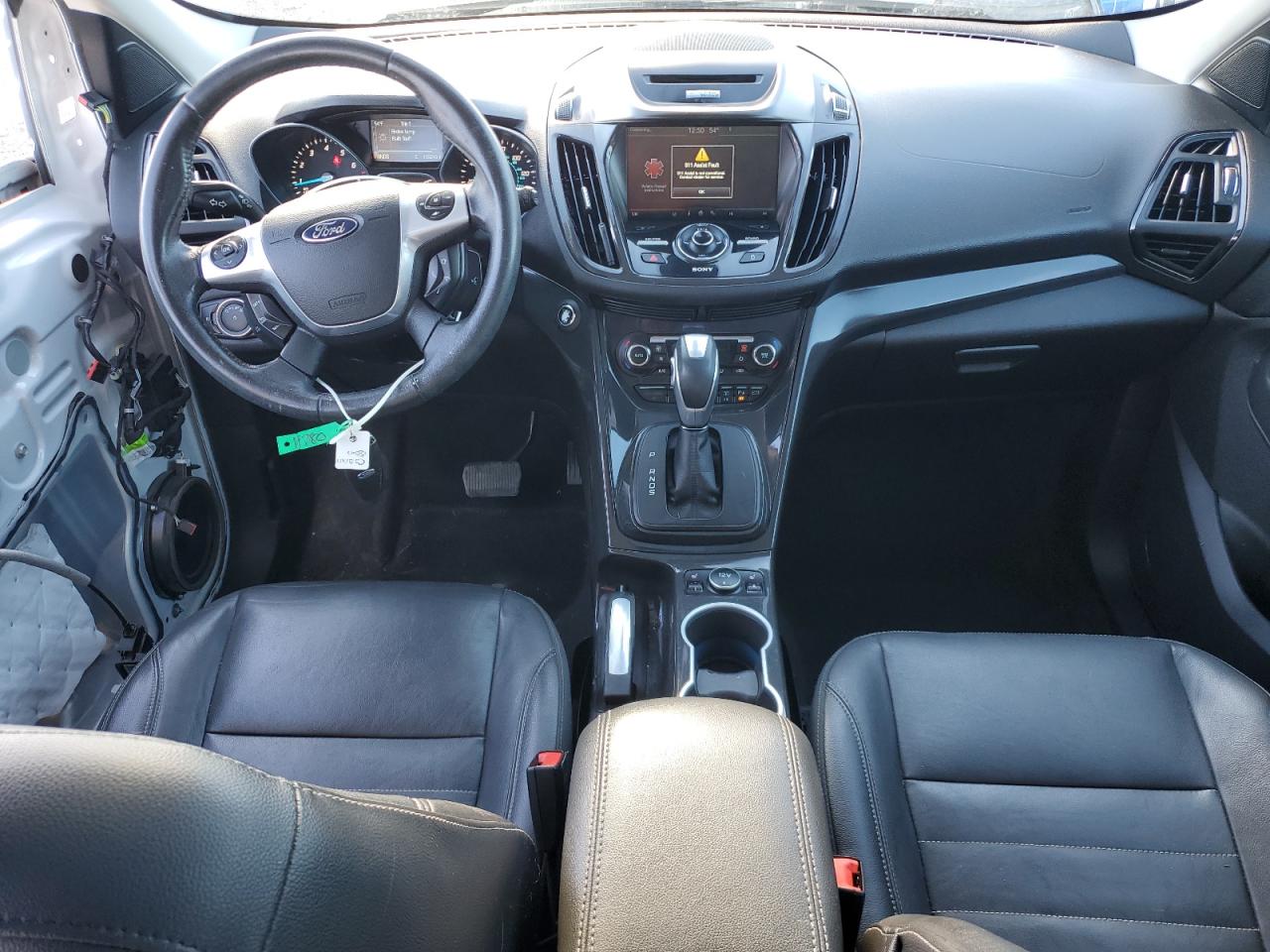 Ford Escape Titanium Image 5