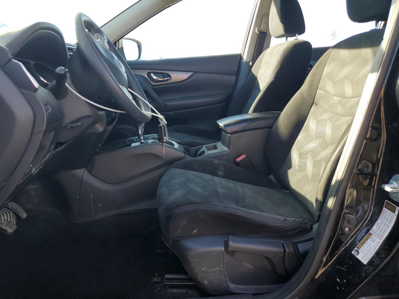 Nissan Rogue S Image 7