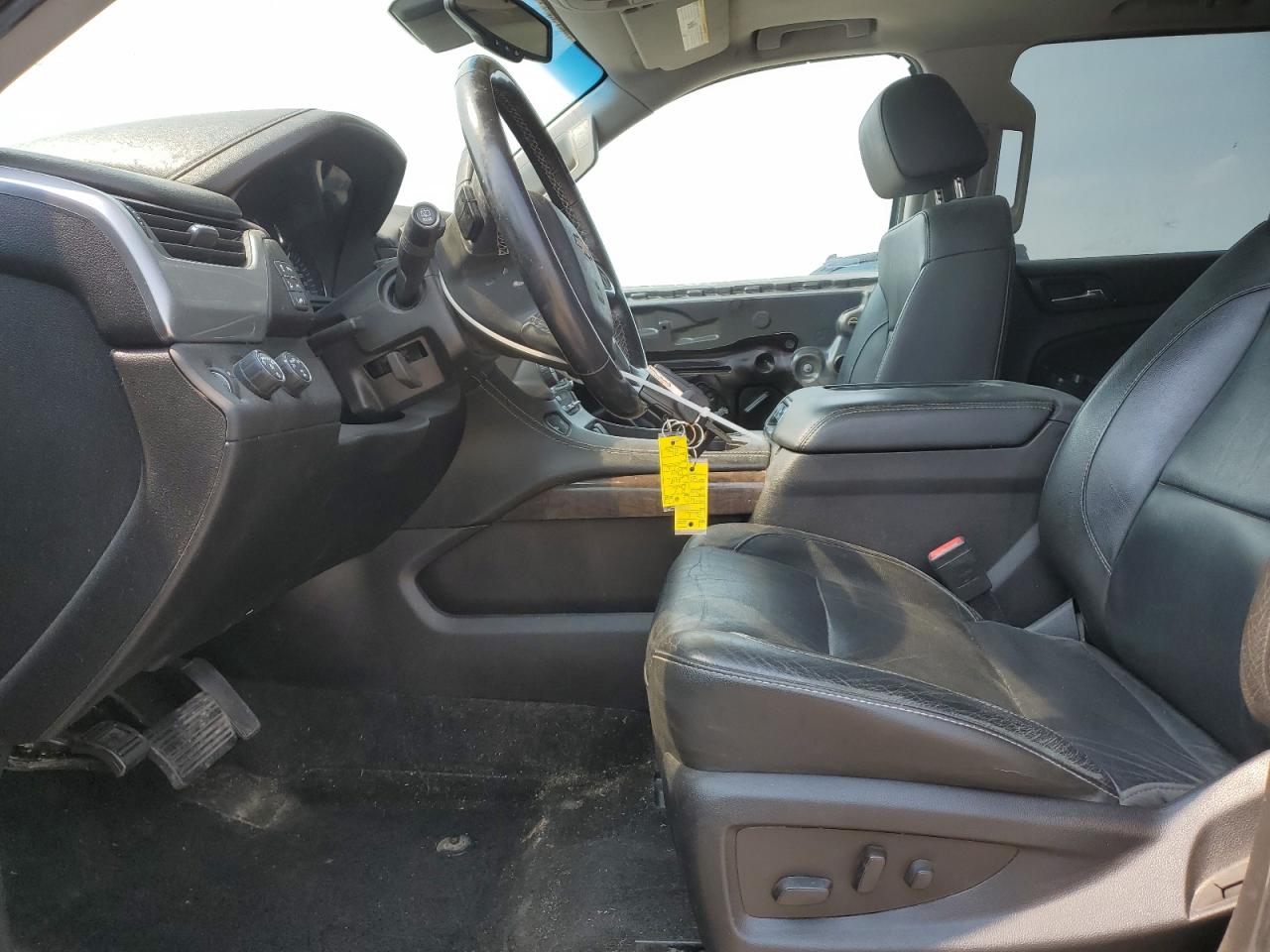 Chevrolet Suburban K1500 Lt Image 3