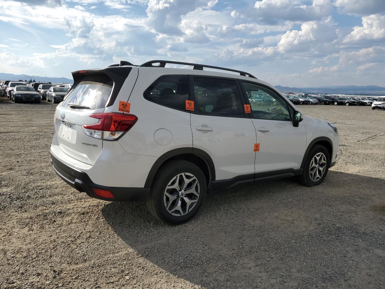 Subaru Forester Premium Image 2