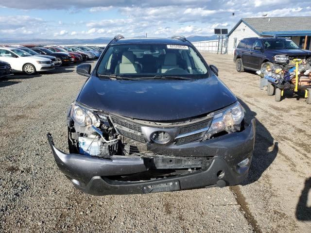 Toyota RAV4 Le Image 9