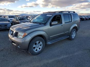 Salvage Nissan Pathfinder