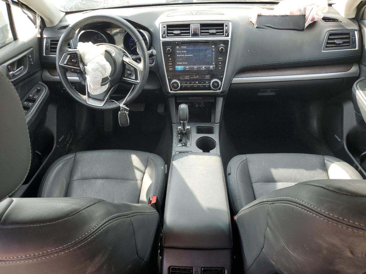 Subaru Outback 2.5i Limited Image 7