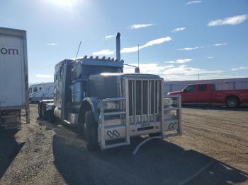  Salvage Peterbilt 389