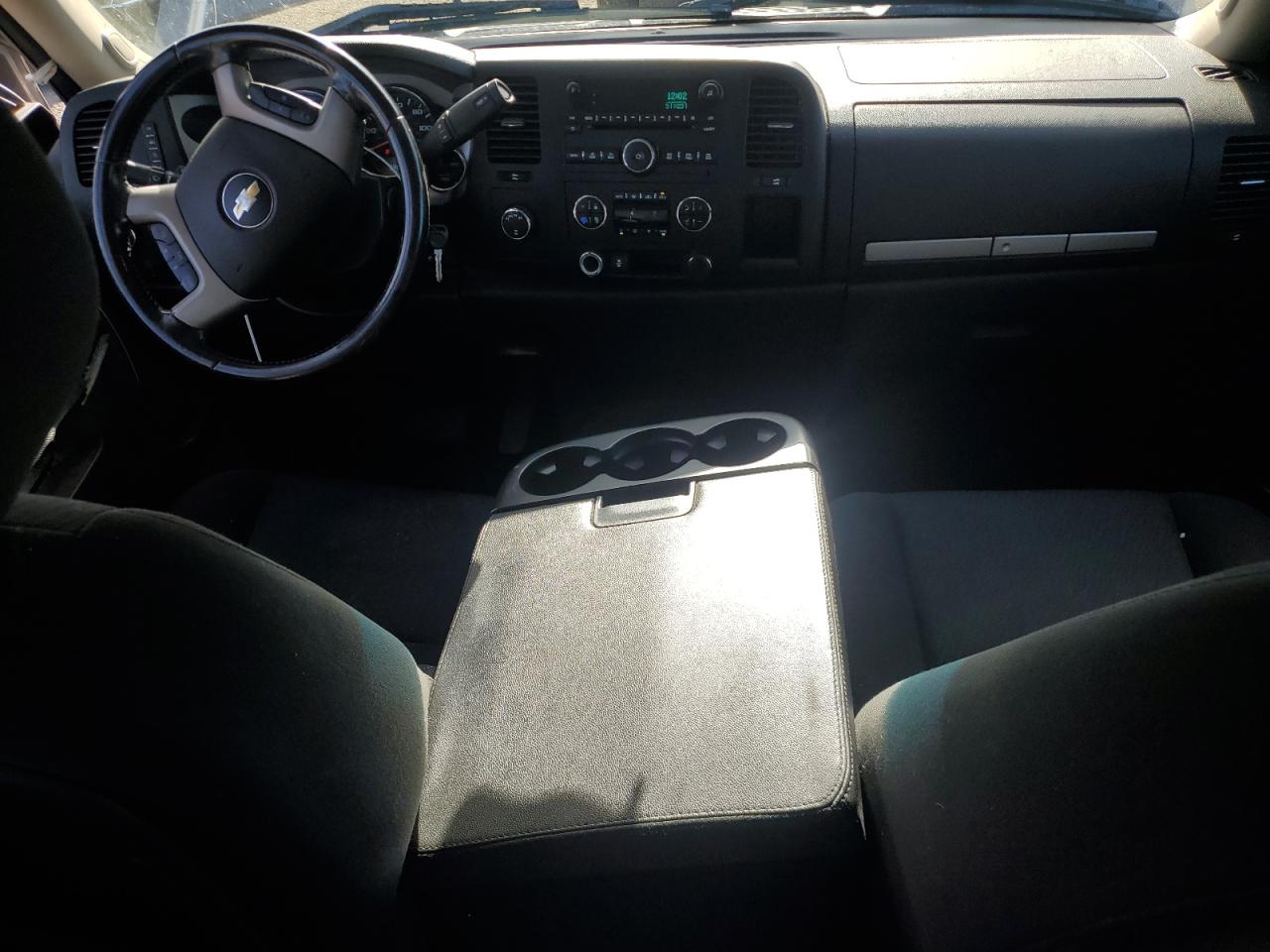 Chevrolet Silverado K1500 Lt Image 4