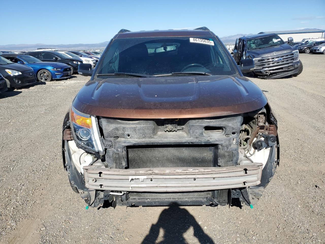 Ford Explorer Xlt Image 6