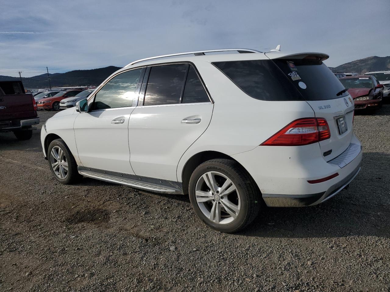 Mercedes-Benz M-Class 350 4matic Image 8