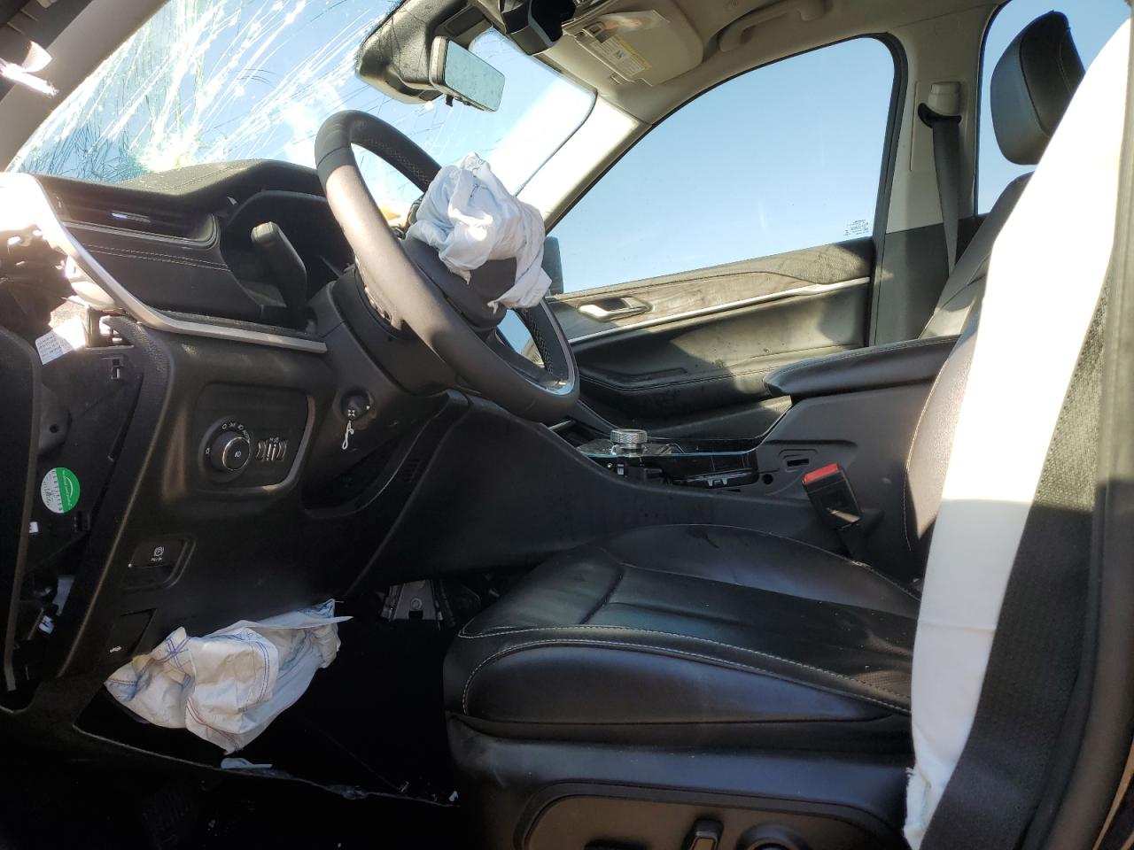 Jeep Grand Cherokee L Limited Image 3