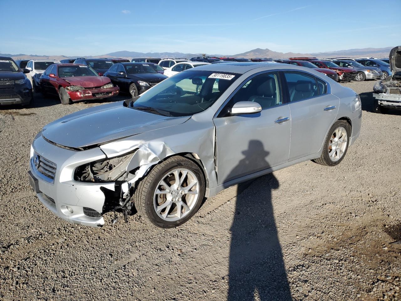 Nissan Maxima S Image 1