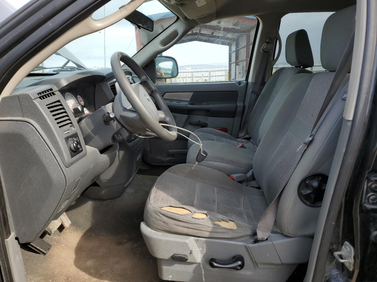 Dodge Ram 1500 St Image 9