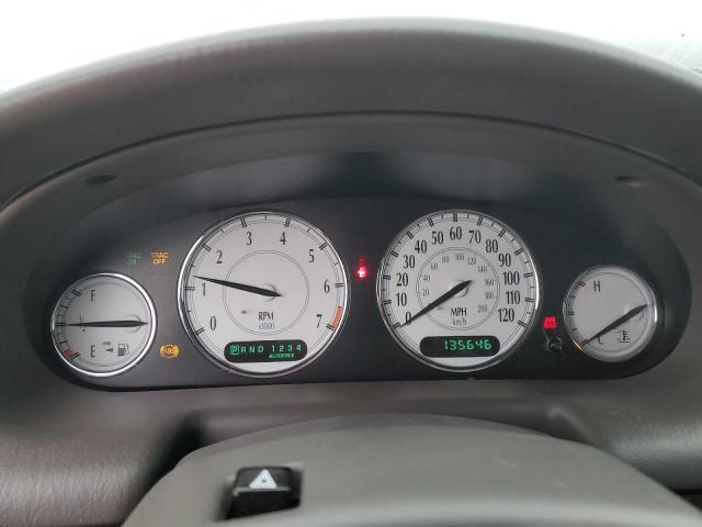 Chrysler 300 Image 5