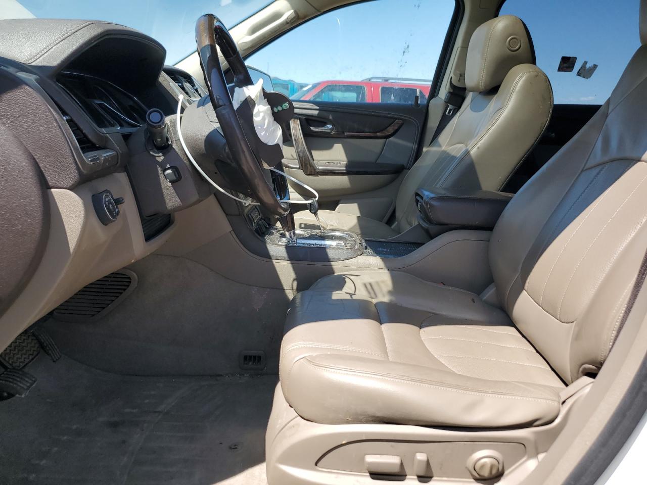 GMC Acadia Denali Image 6