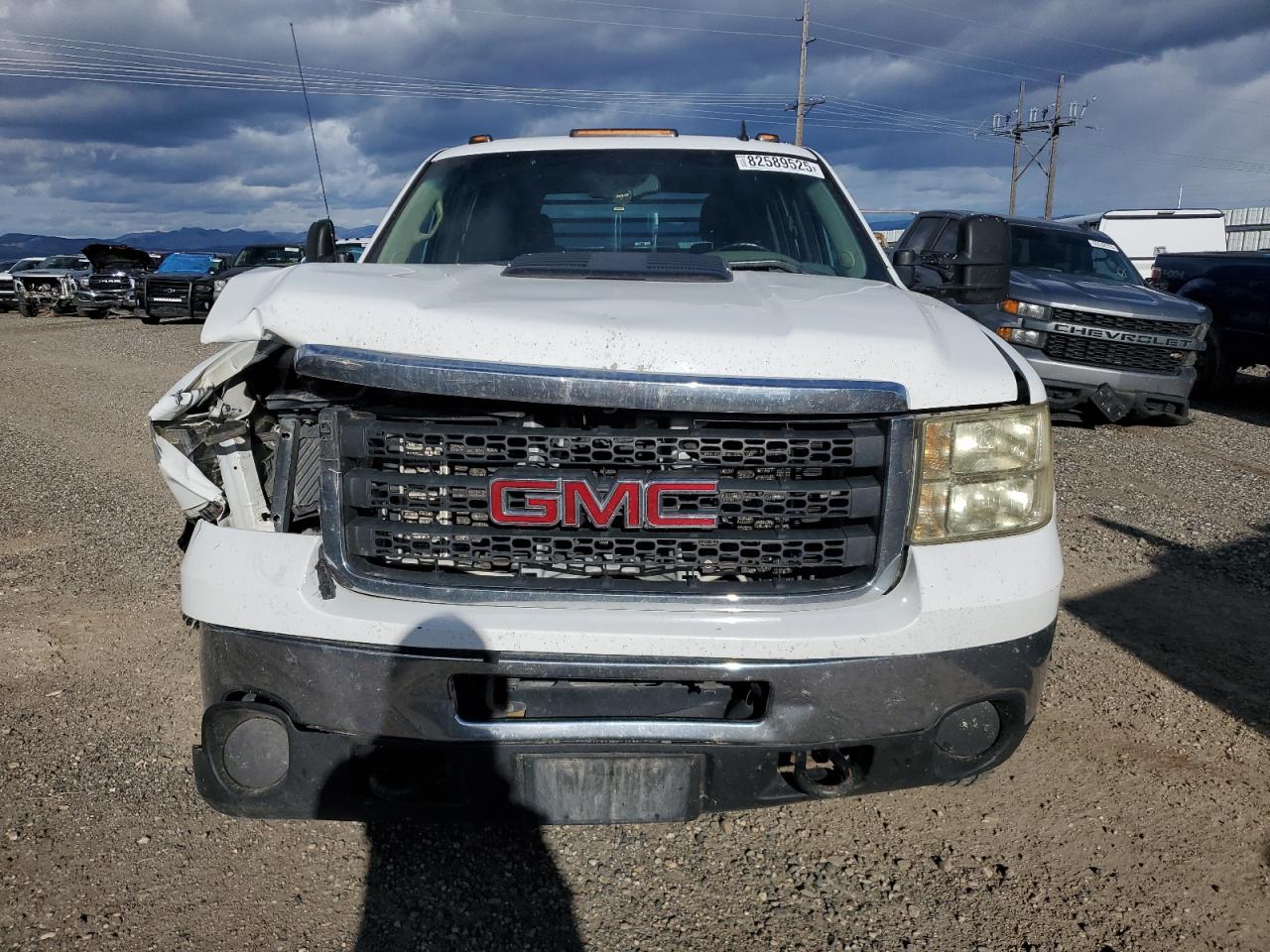 GMC Sierra K3500 Image 3