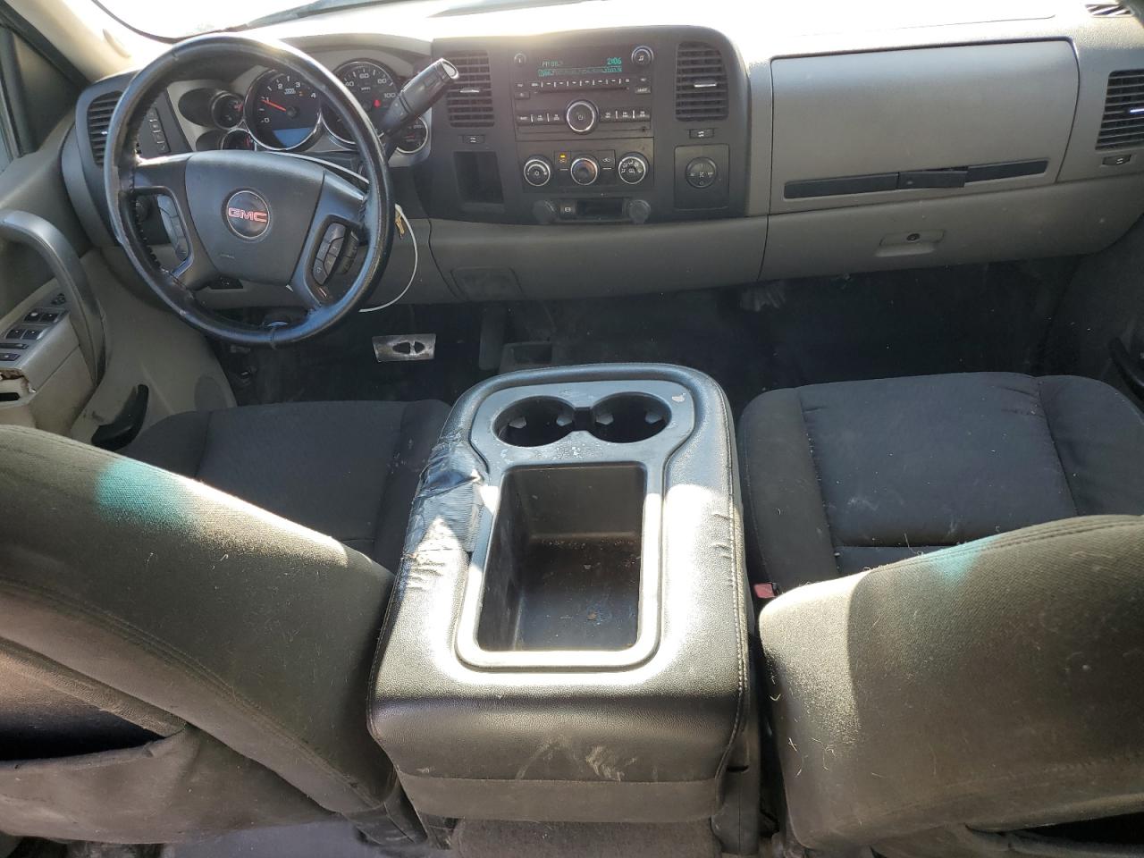 GMC Sierra K3500 Image 5