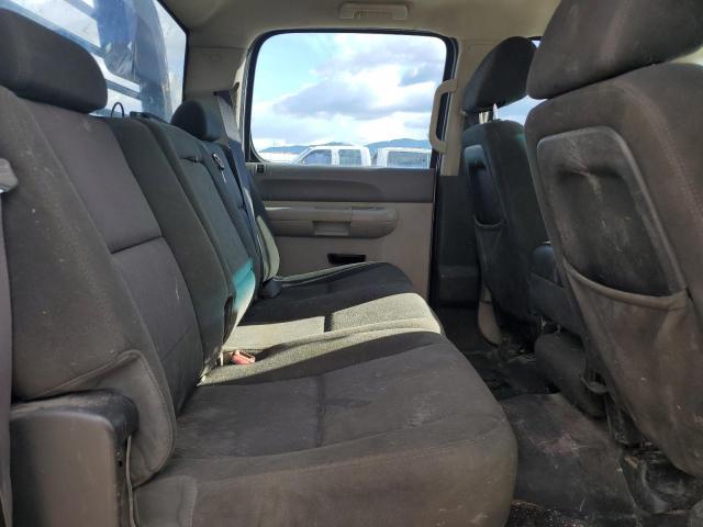 GMC Sierra K3500 Image 8