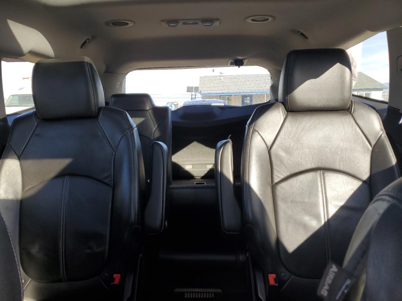 Chevrolet Traverse Lt Image 6