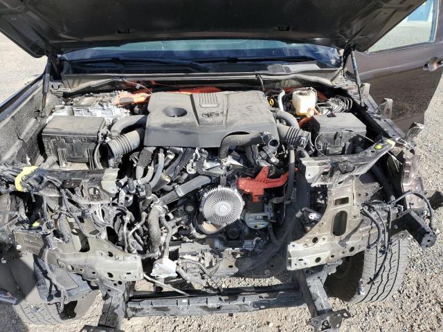 Toyota Tundra Crewmax Platinum Image 6