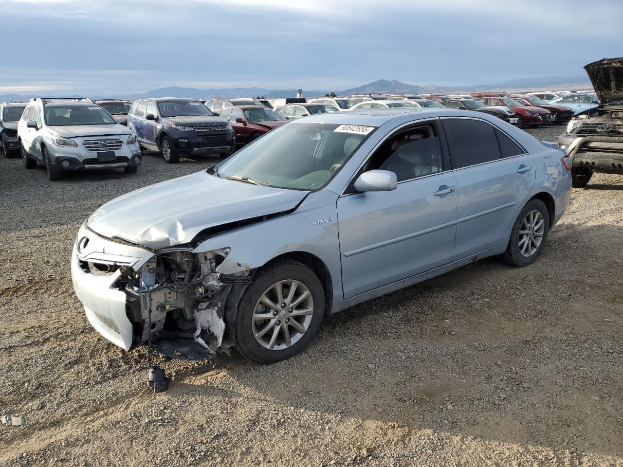 Toyota Camry Hybrid Image 1