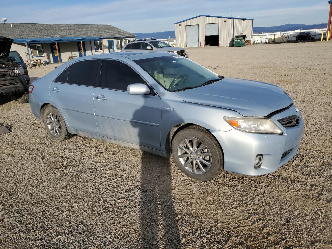 Toyota Camry Hybrid Image 13