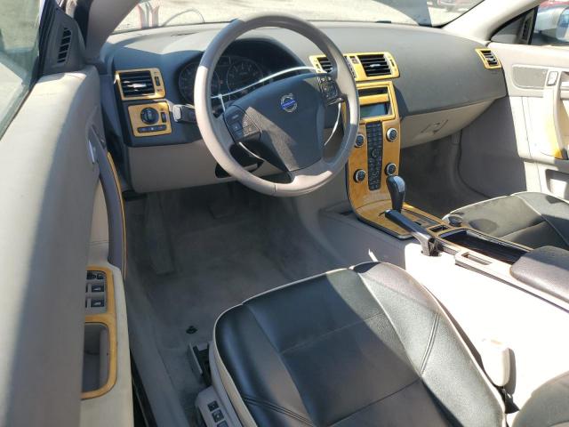 Volvo C70 T5 Image 6