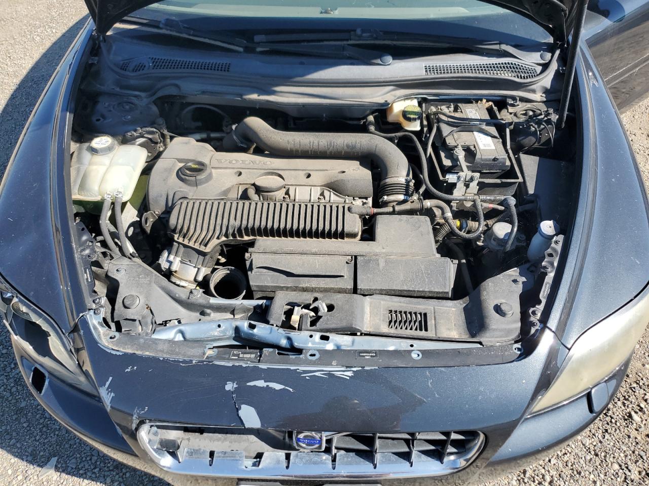 Volvo C70 T5 Image 5